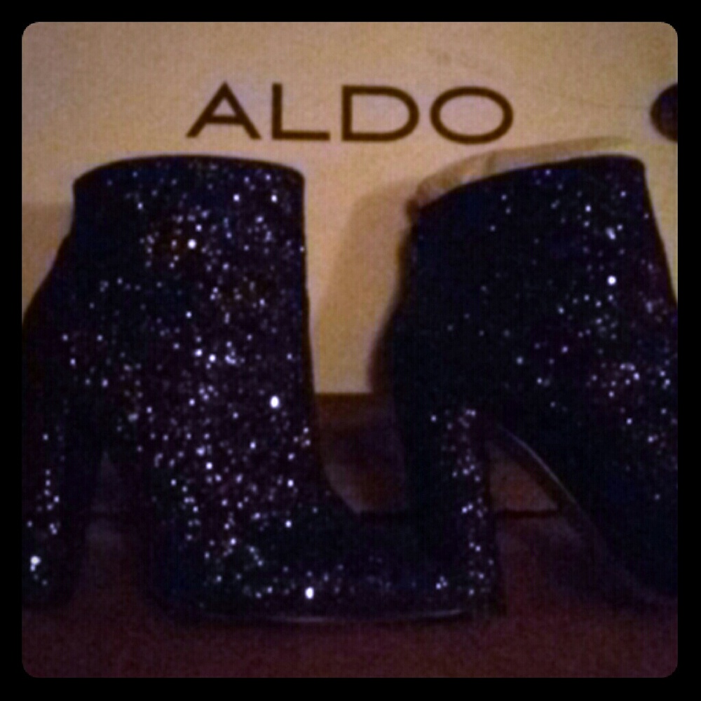 Black boots