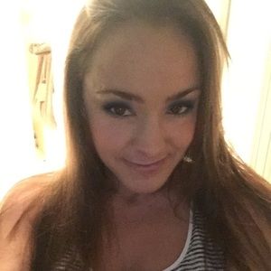 Meet your Posher, Bobbie