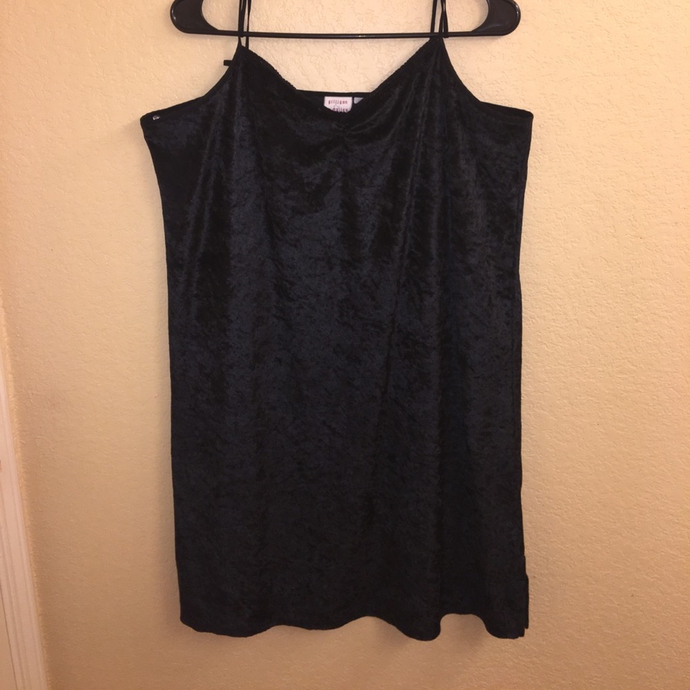 Velvet black dress