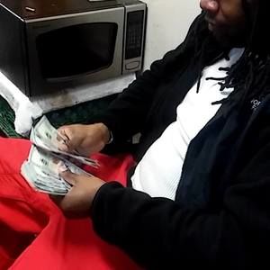 Meet your Posher, Lee