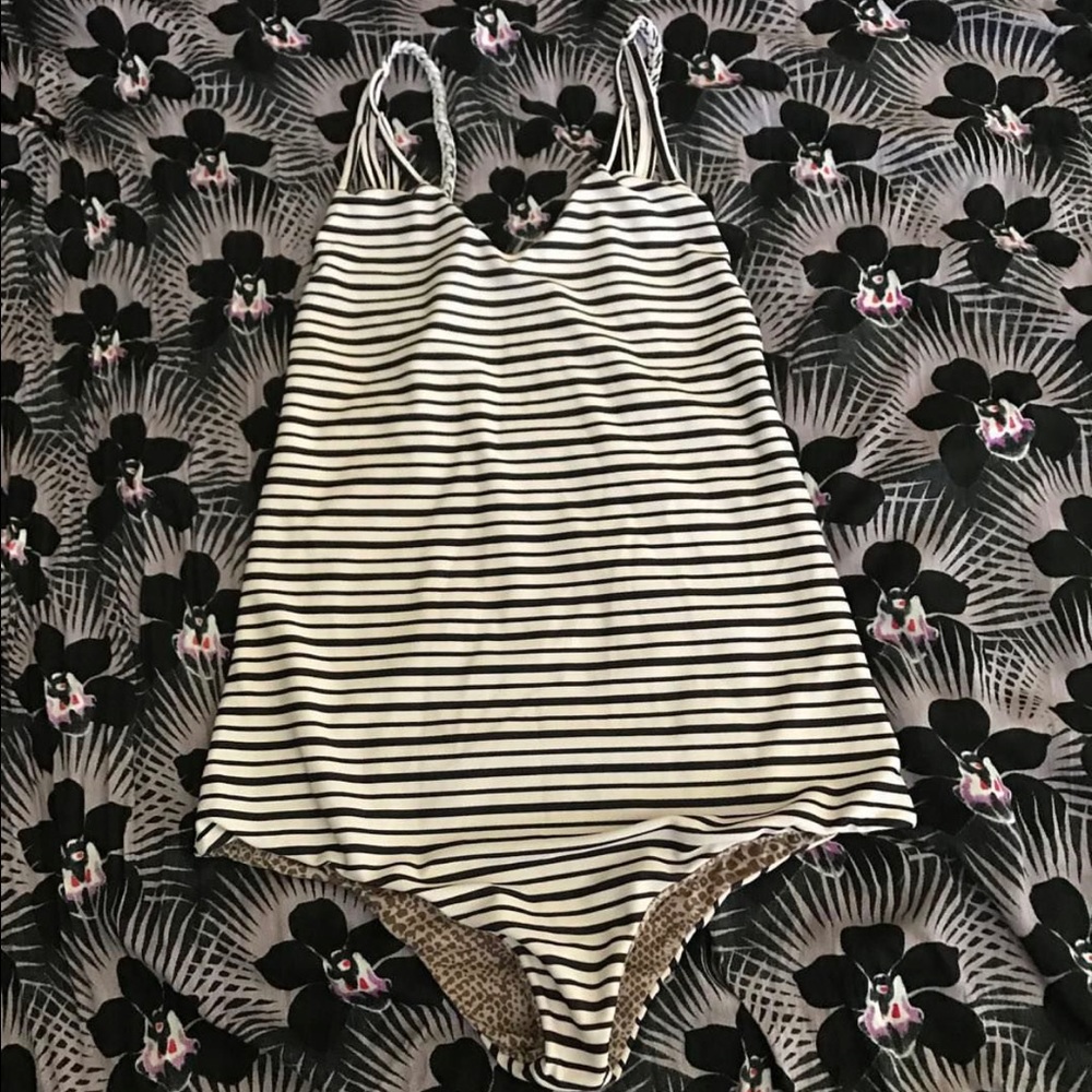 ✖️✖️SOLD✖️✖️Lucky honey exclusive classic capetown