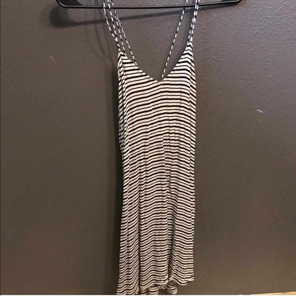 Acacia Capri dress in classic