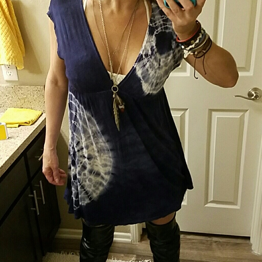 M low cut blue tie die mini or cover up