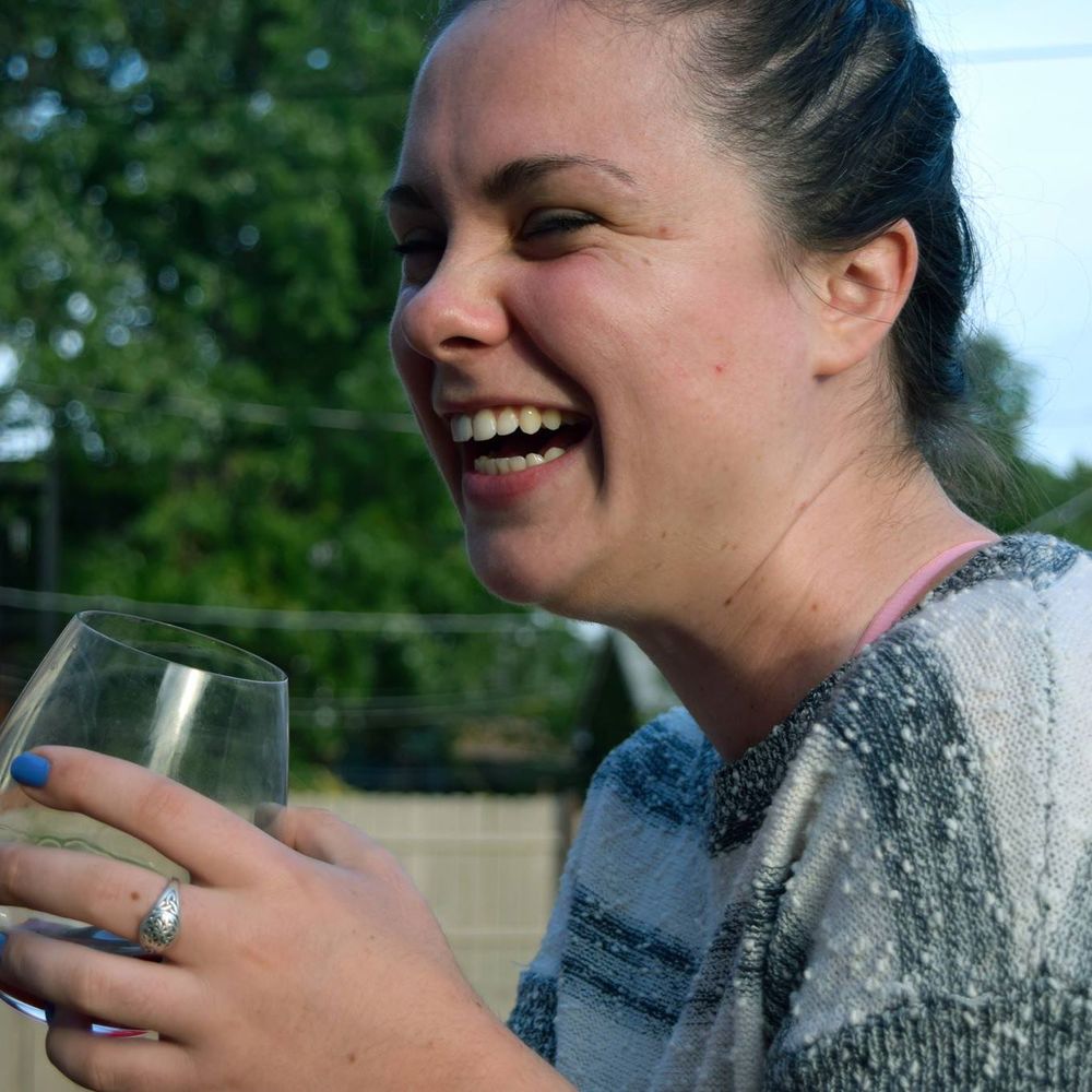 Meet your Posher, Elizabeth