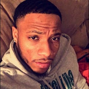 Meet your Posher, Quis