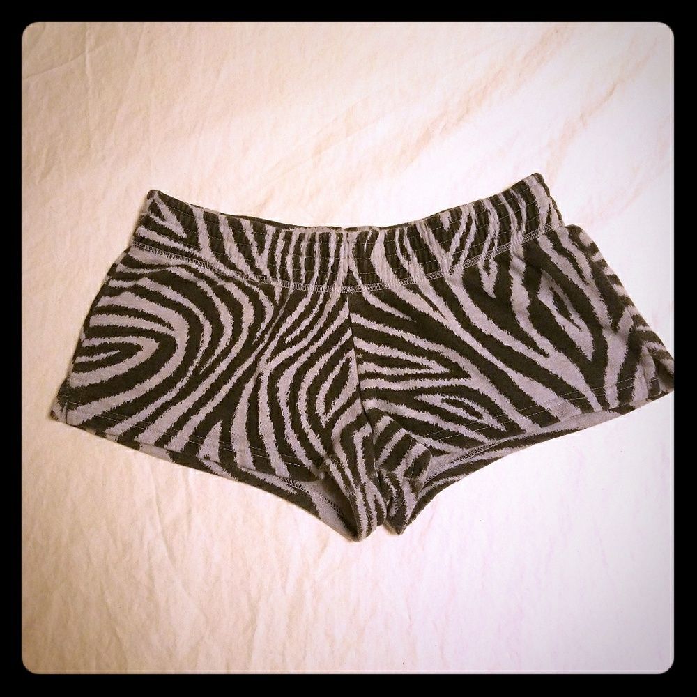 SOLD! Cheeky short shorts