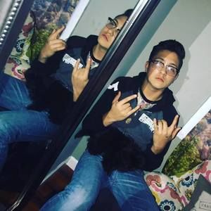 Meet your Posher, Ramiro