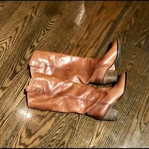 🗣SALE! Vince Camuto boots. Priced to sell! New