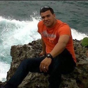 Meet your Posher, Yesnier