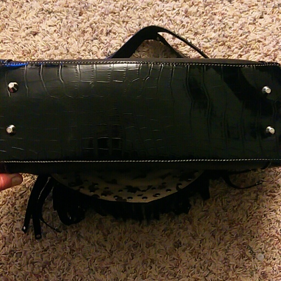 Purse - Picture 3 of 4