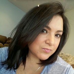 Meet your Posher, Sylvia