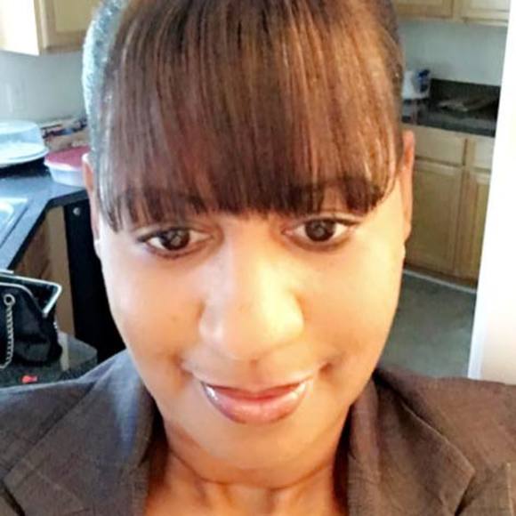 Meet your Posher, Christel - Picture 1 of 1