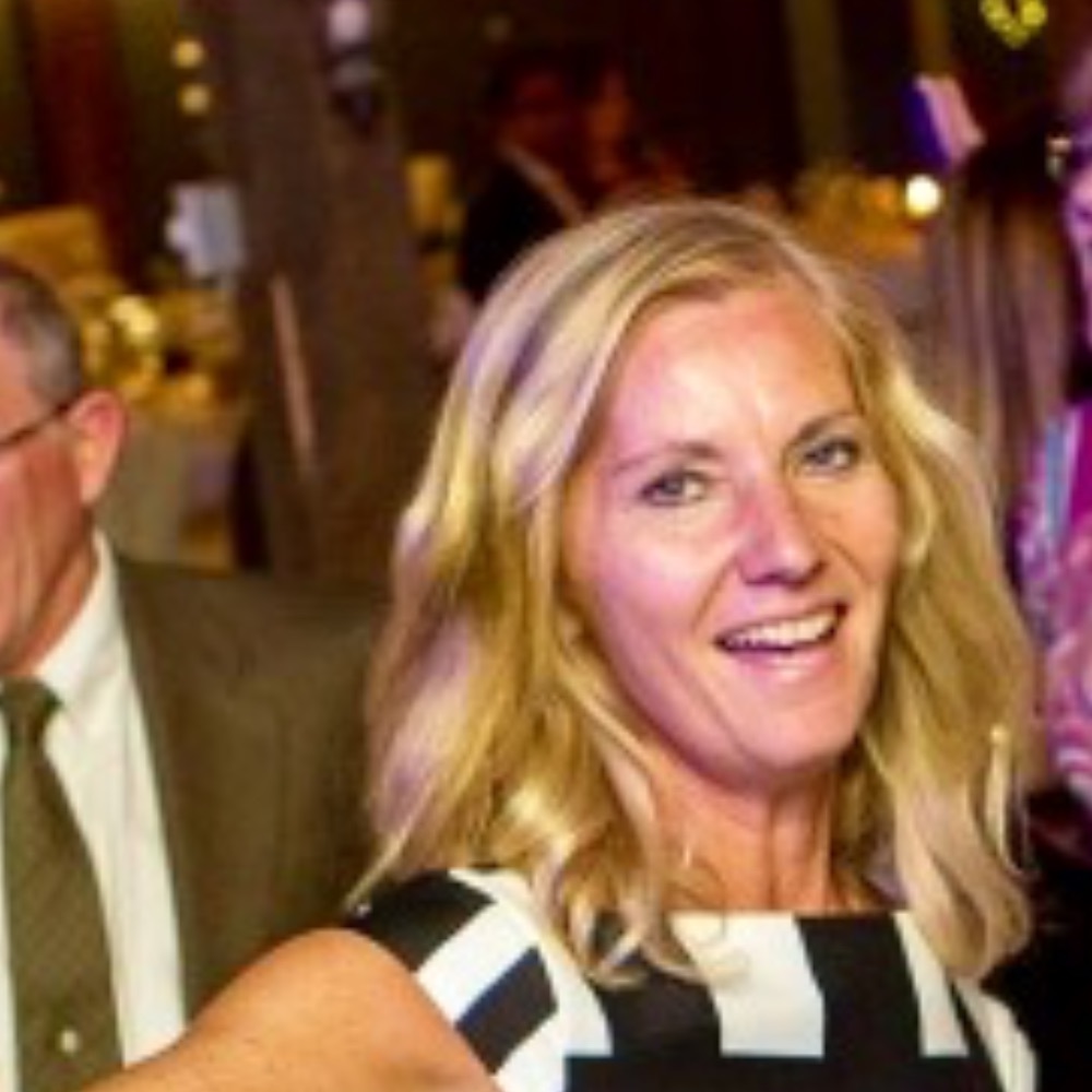 Meet your Posher, Nadine