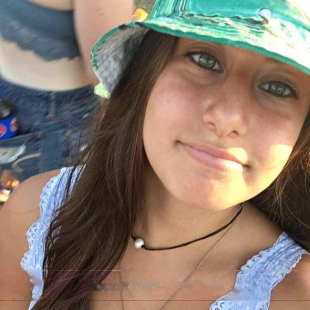 Meet your Posher, Dani