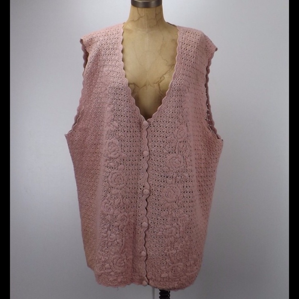 vintage crocheted vest ramie cotton blend