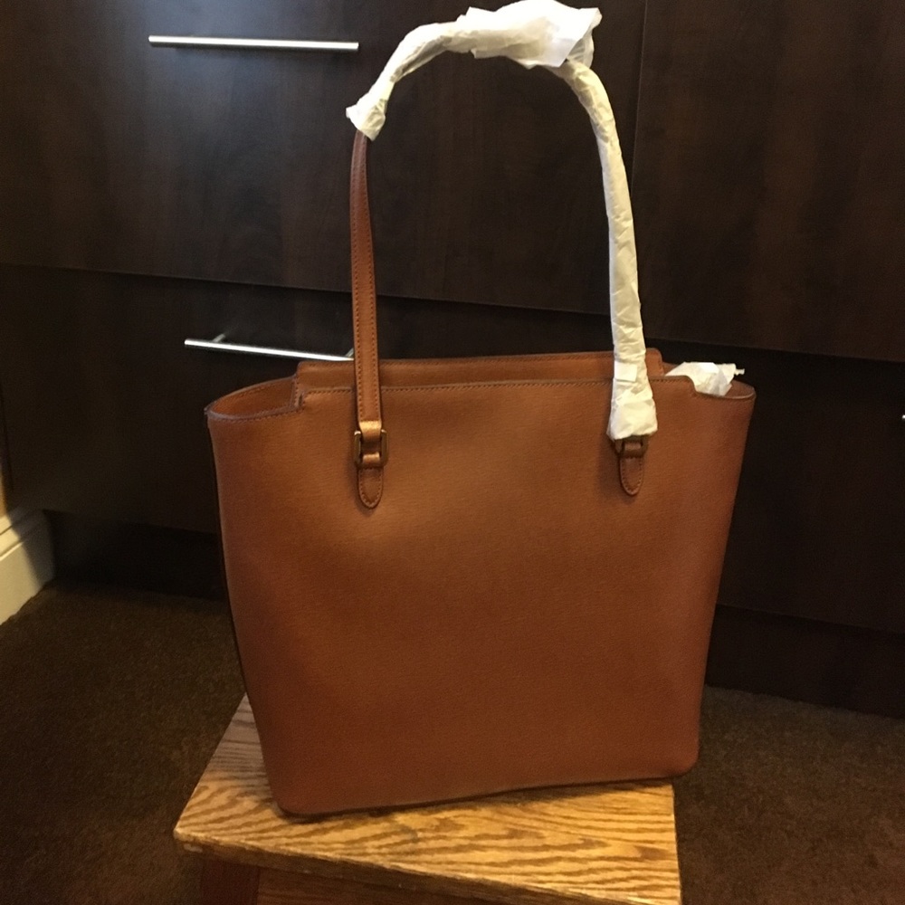 Handbag - Picture 3 of 7