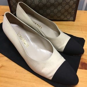 Chanel  shoes size 39.5 but fit size 8