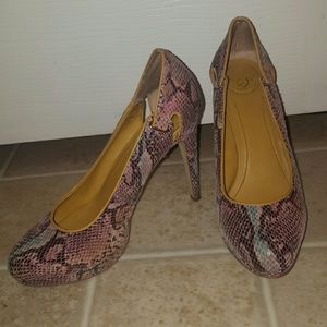 BCBG Pumps