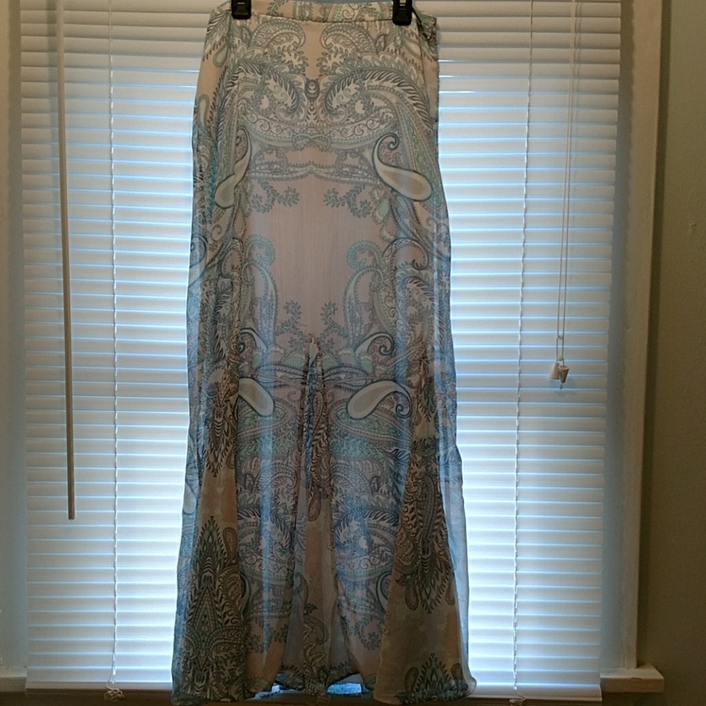 Maxi skirt