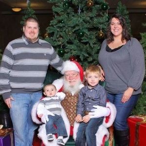 Meet your Posher, Holly