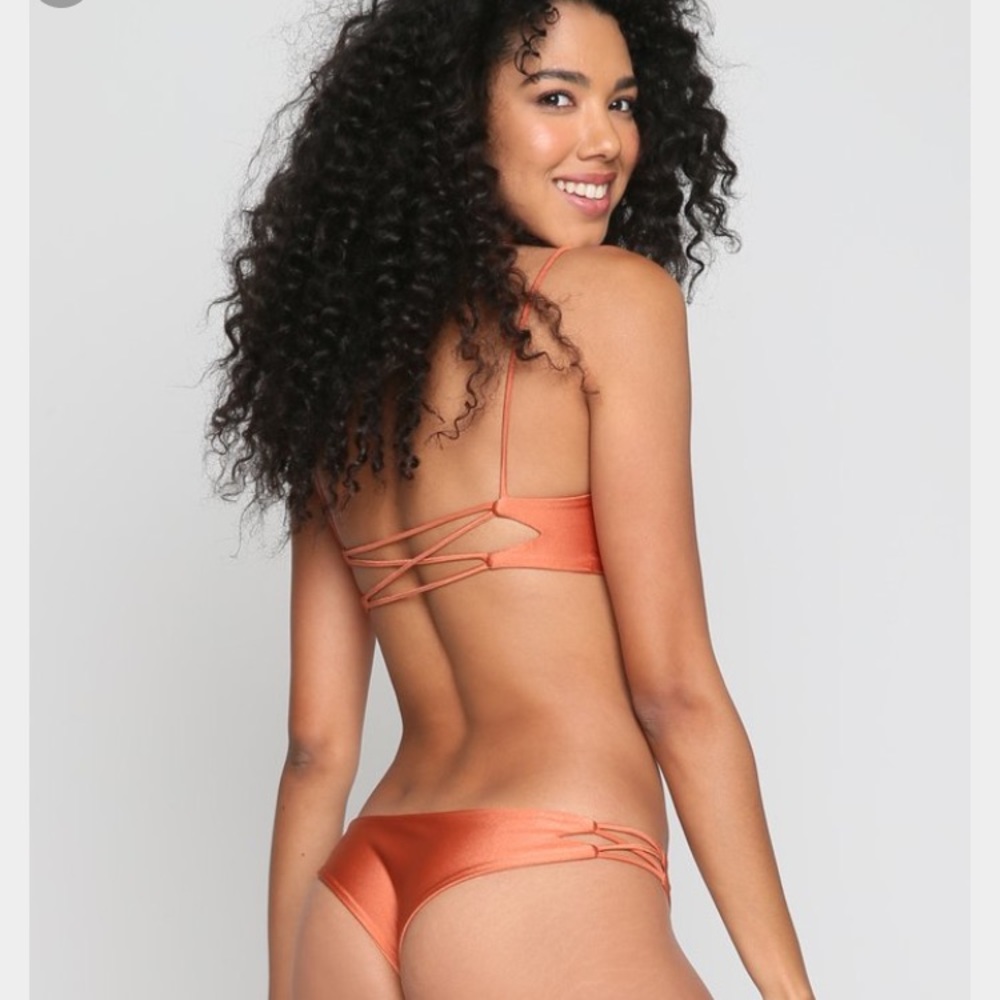 Kaohs NWT bikini size large