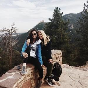 Meet your Posher, Analicia