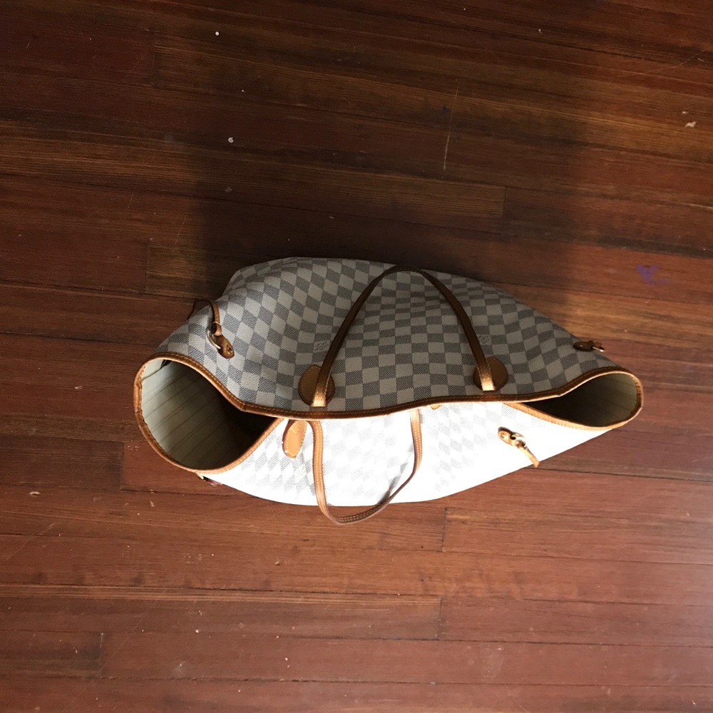 SPRING BREAK SALE! 100%AUTHENTIC LOUIS VUITTON!