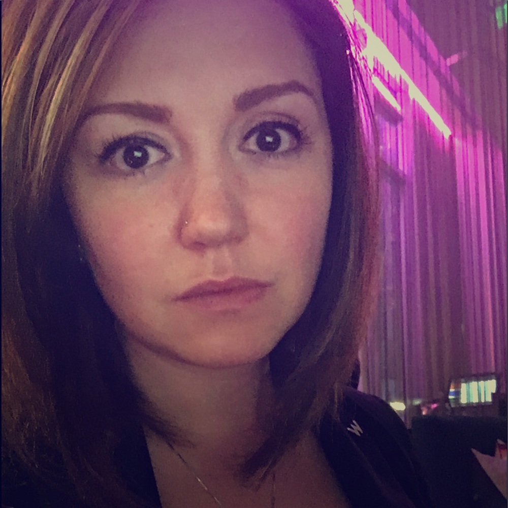 Meet your Posher, Loren