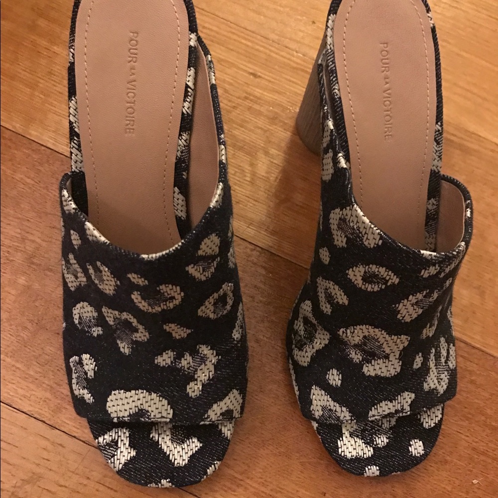 Never worn brand new Leopard print Helena heel - Picture 2 of 4