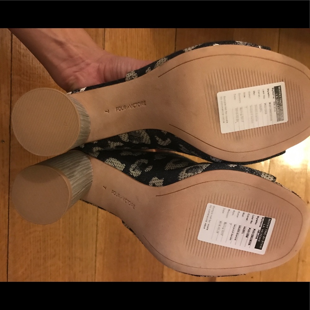 Never worn brand new Leopard print Helena heel - Picture 4 of 4