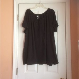 Gently used top, comfortable