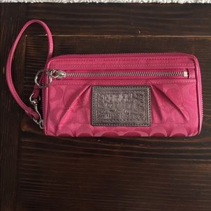 Coach wallet/wristlet