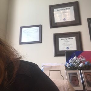 Meet your Posher, Roxana