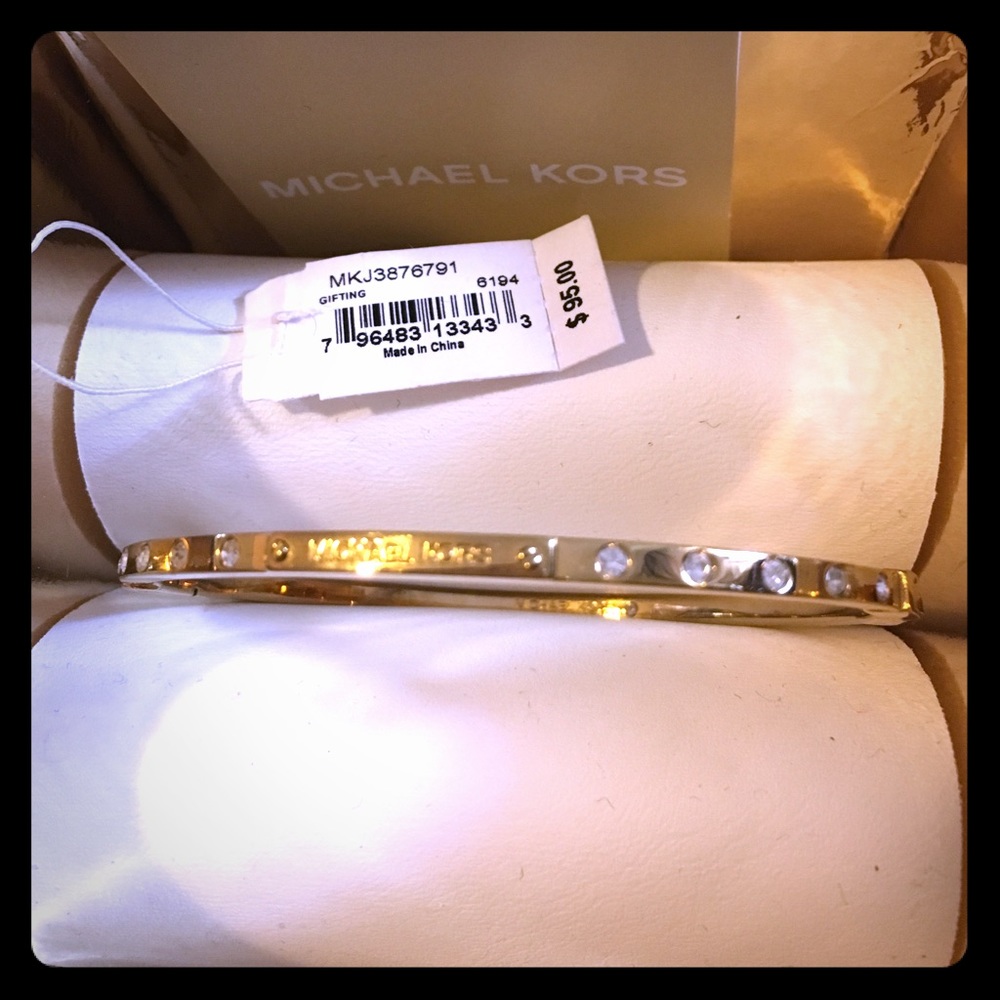 ✨✨SOLD✨✨Michael Kors bracelet