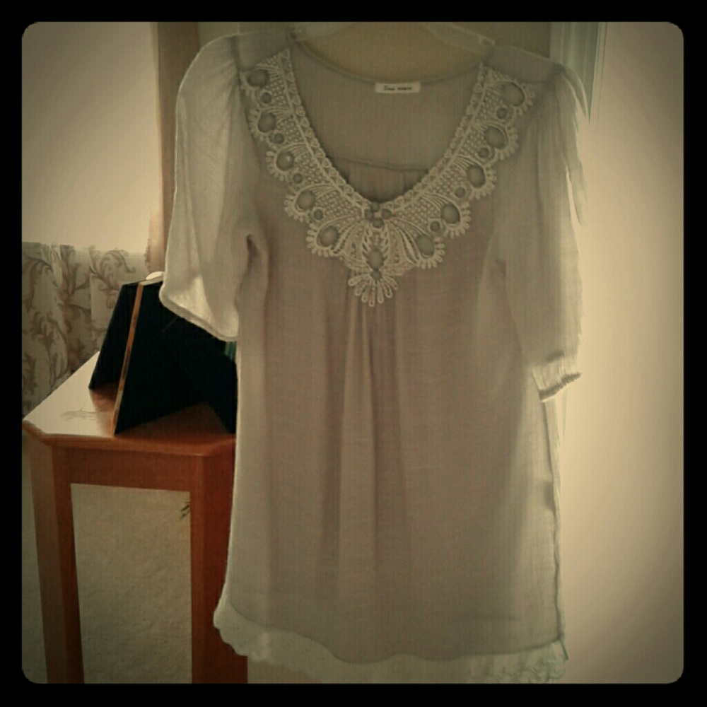 Beautiful light grey tunic