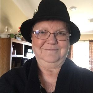 Meet your Posher, Sherry