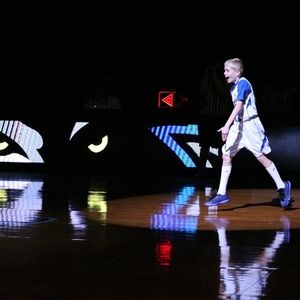 Meet your Posher, Kara