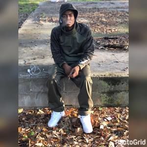 Meet your Posher, Jeremiah