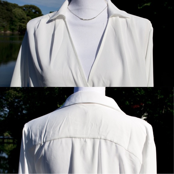 Clearance 🌸 Off White Bell Sleeve Surplice Blouse - Picture 5 of 5