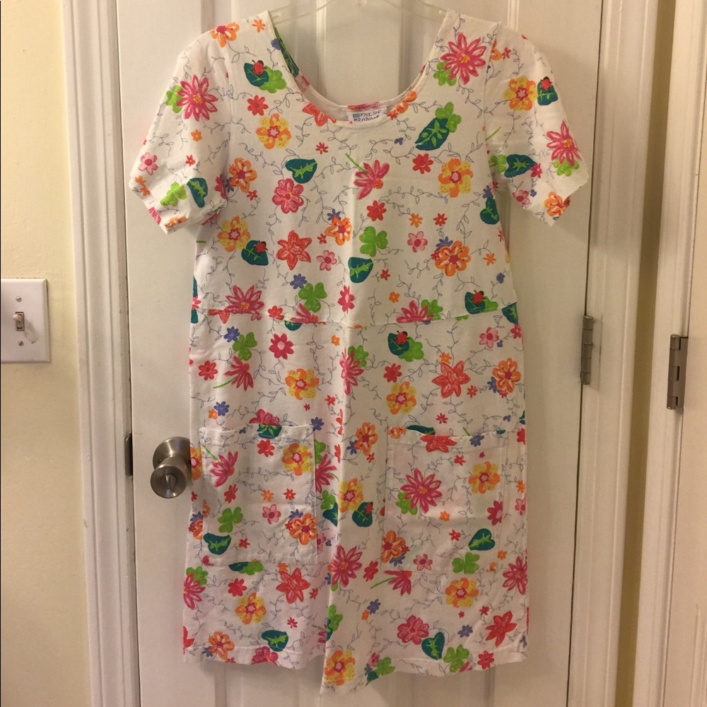 Fresh produce dress size small