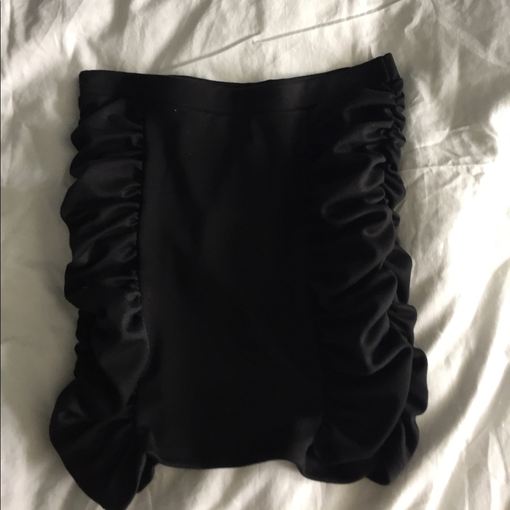 Ruched side bodycon skirt