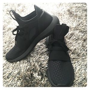 All Black Addidas