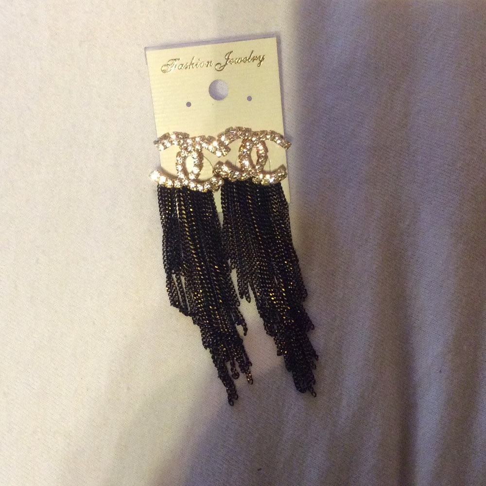 Fashion jewelry earrings