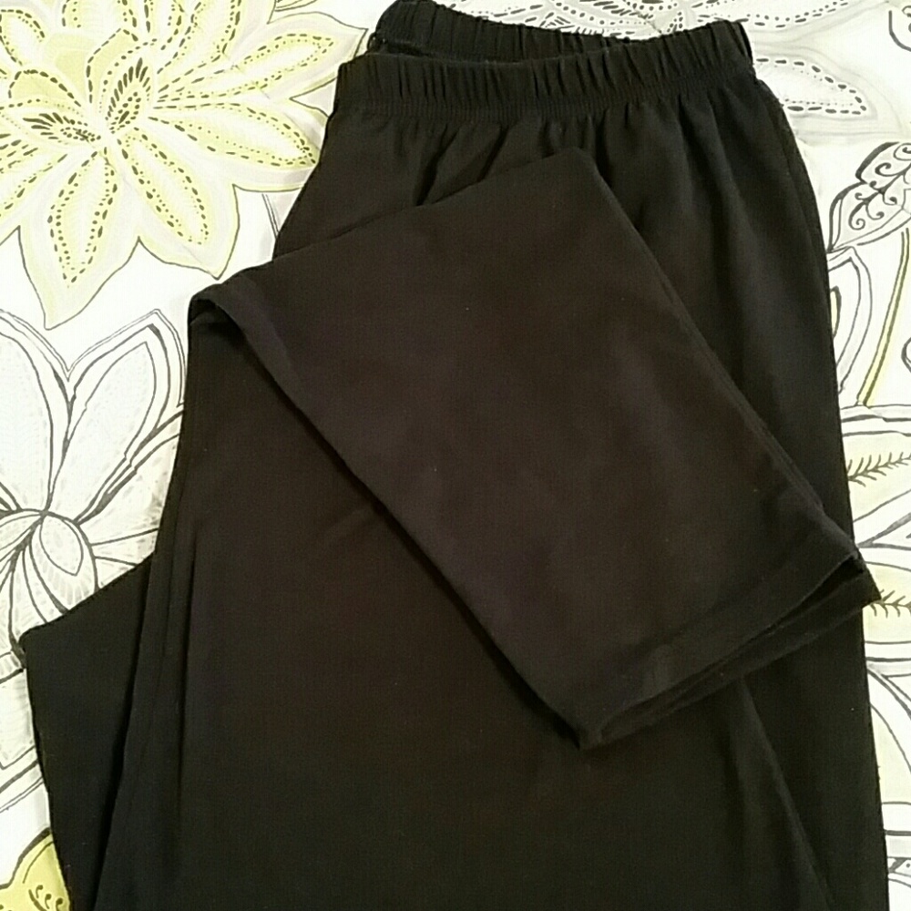 Agnes & Dora leggings - similar to Lularoe!