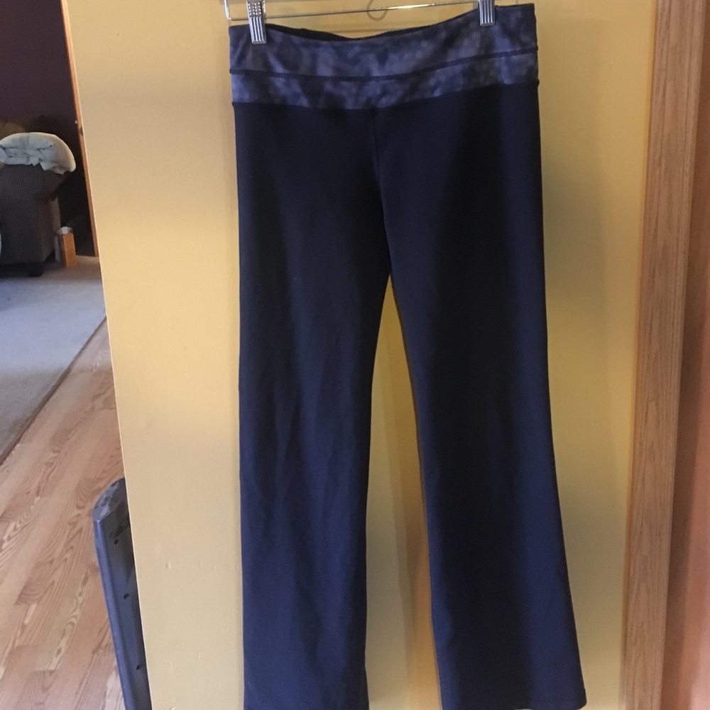 Lululemon groove pants sz 6 black