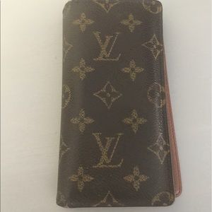 Louis Vuitton checkbook wallet