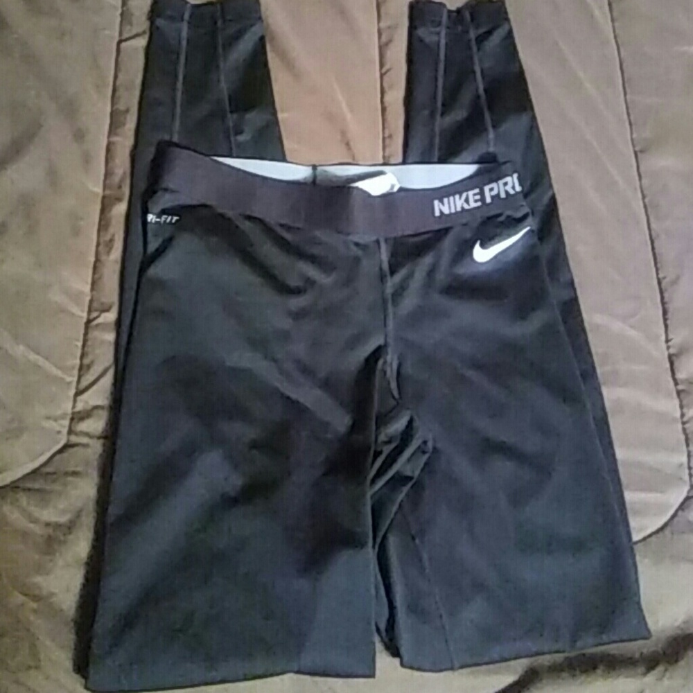 Nike pro