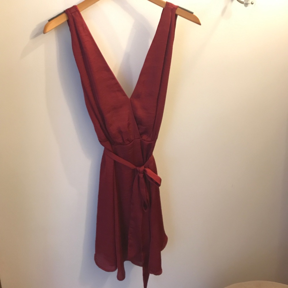 Show Me Your Mumu Corrine Crossover Dress