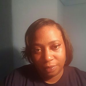Meet your Posher, Taura