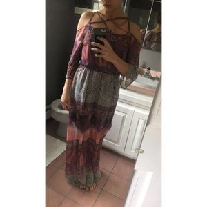 Bohemian beach/festival vibes maxi dress
